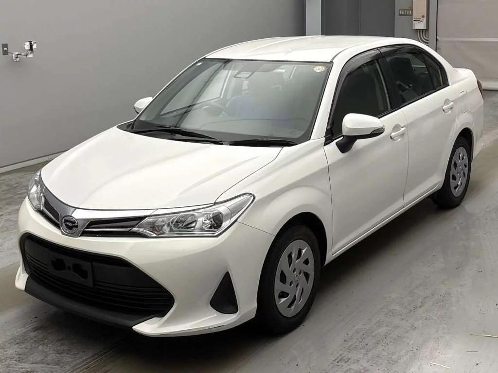 Toyota Corolla Axio NRE161 2019